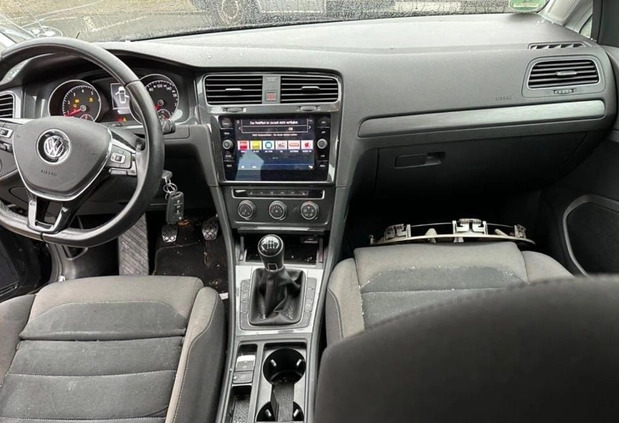 Volkswagen Golf cena 26000 przebieg: 82000, rok produkcji 2018 z Lubin małe 154